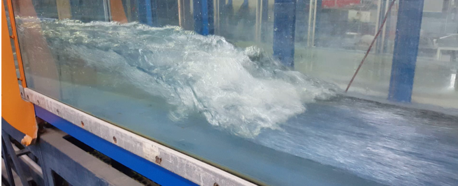 Wechselsprung in Praktikumsrinne