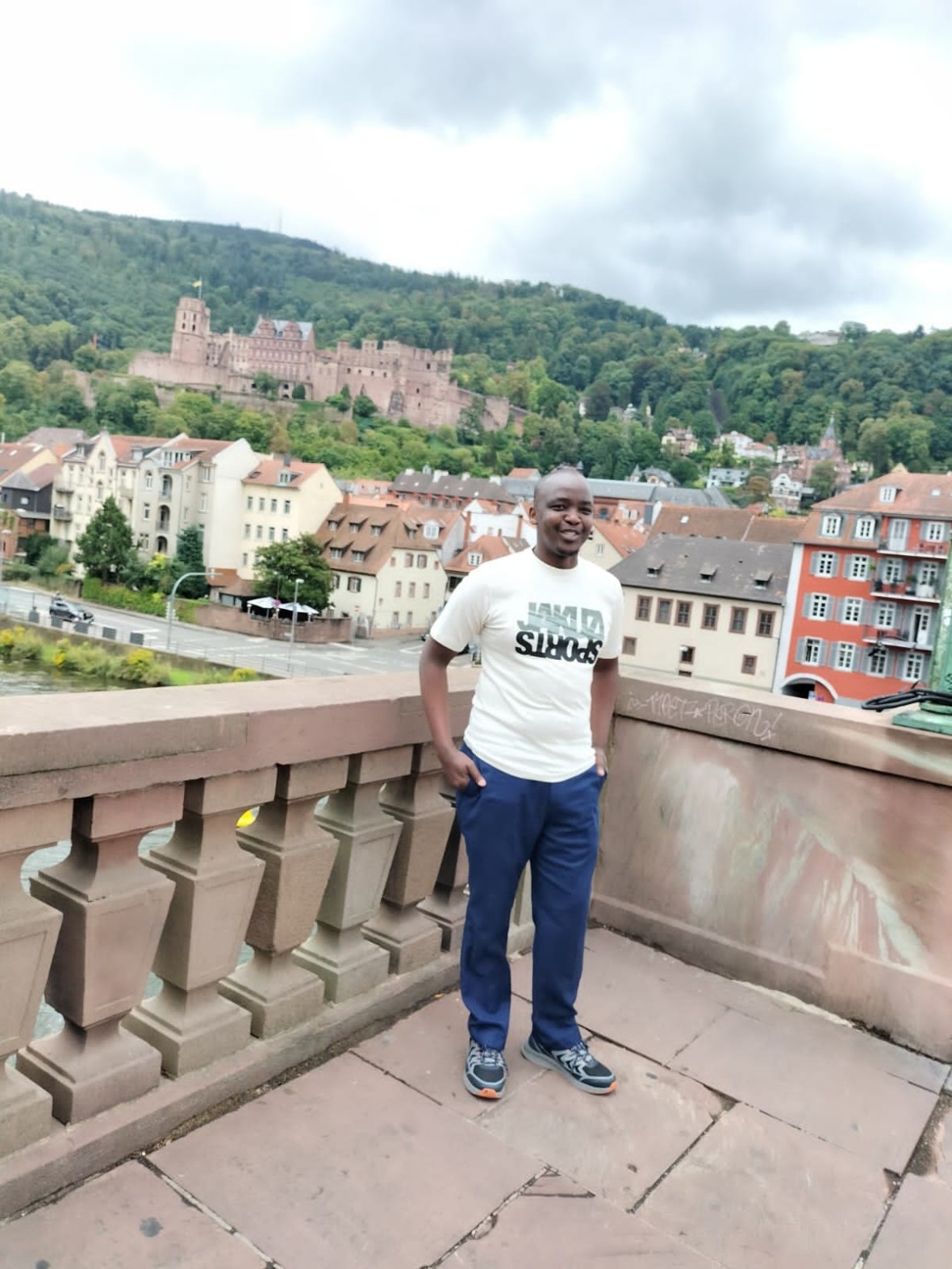 Willis Awandu M.Sc. – Fachgebiet Wasserbau und Hydraulik – TU Darmstadt